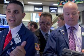 NYSE temporarily suspends trading due to technical glitch