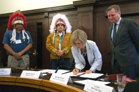 Alberta and Treaty 8 Leaders Sign Historic Protocol Agreement