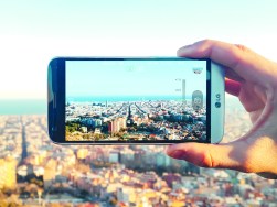Give Your Dad the Newest Mobile Tech Toy