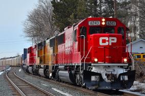 CP Recognizes Rail Safety Week, Asks Everyone to Take the Safe Route Home