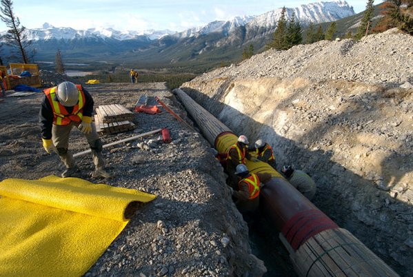 B.C. Move to Restrict Bitumen: Premier Notley