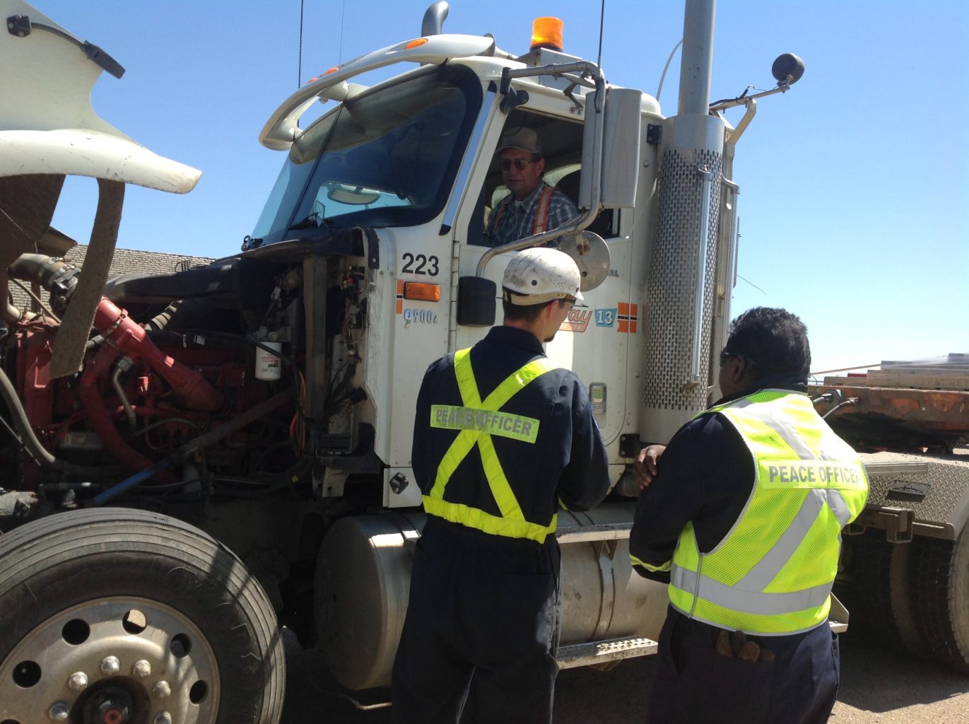 Law Enforcement Team Wants to Hear from Albertans