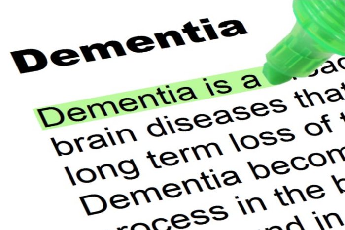 AHS Weekly Wellness News: Dementia Advice Available Provincially Through Health Link