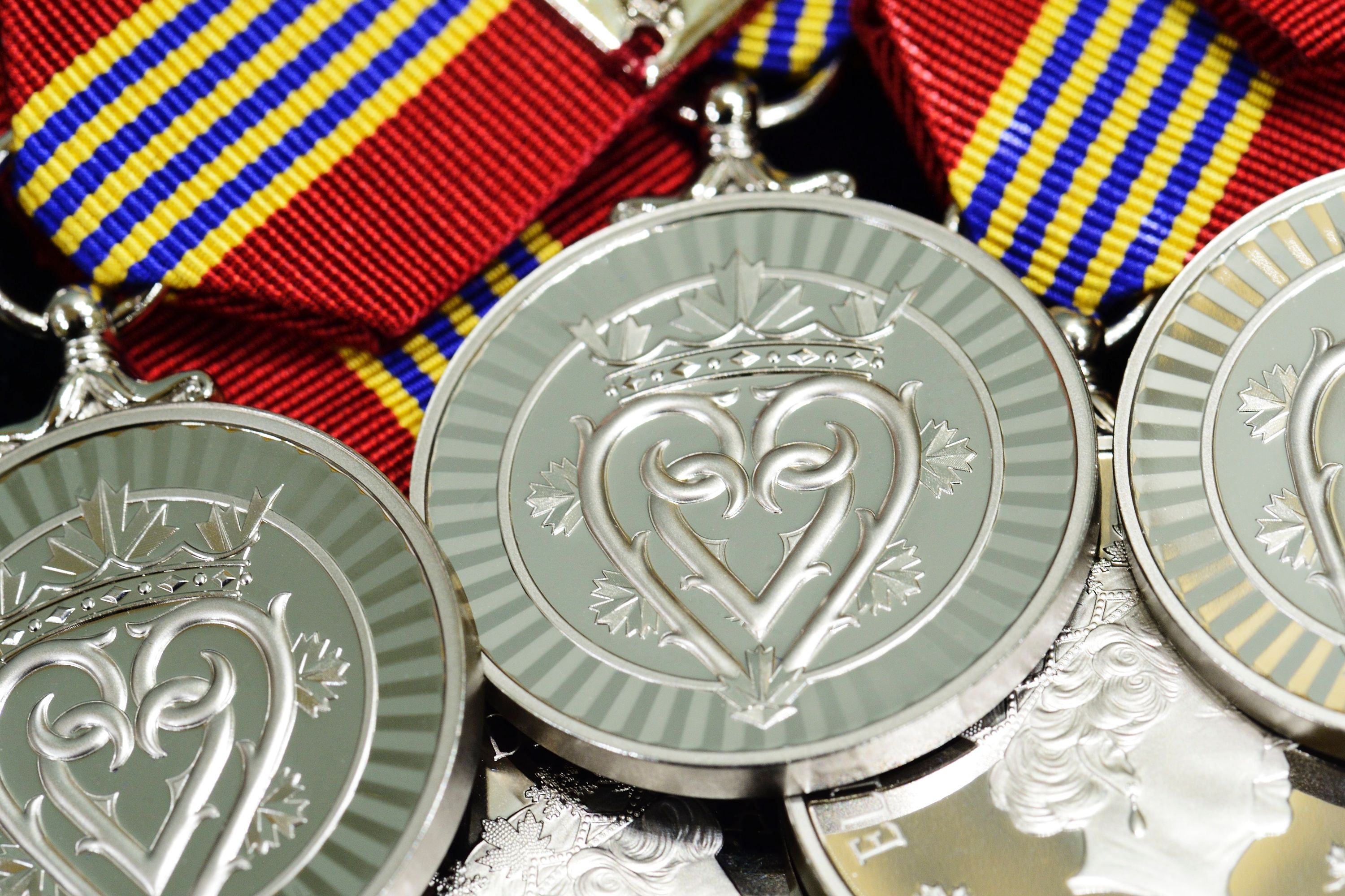 Sovereign’s Medal for Volunteers Honours Service of Alberta Community Leaders