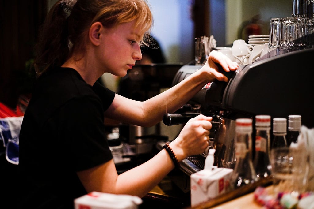 Small Business Owners Urge AB Government to Freeze Minimum Wage