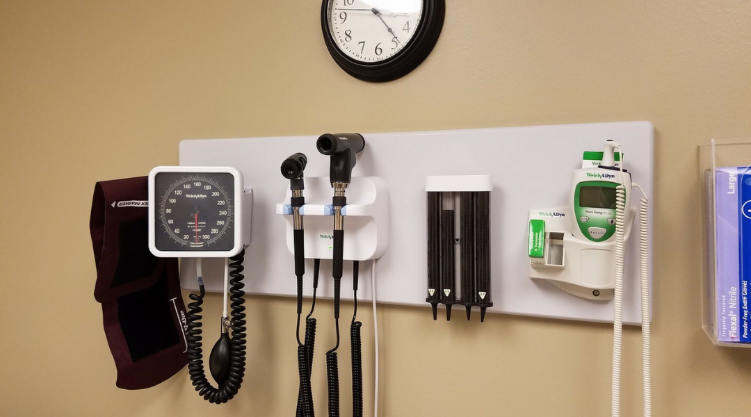 Foothills Family Medical Centre Modifies Patient Visits